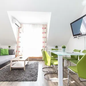 Karmeliter Flat | Contactless Check-in , Bécs Ausztria