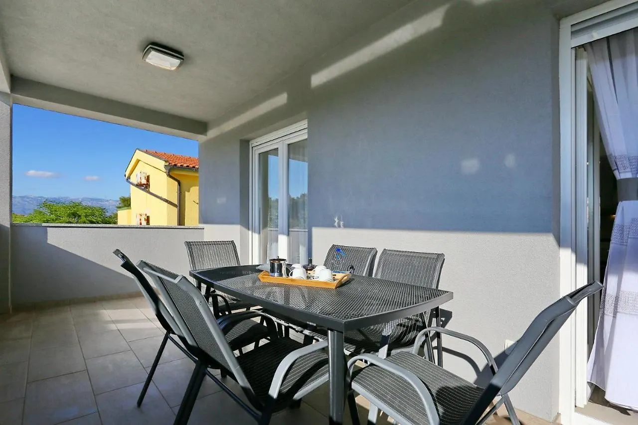 Apartments Lisac Vir 0*,  Kroatien